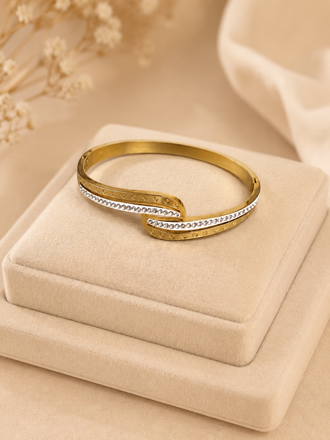 Eternal Twist Bangle