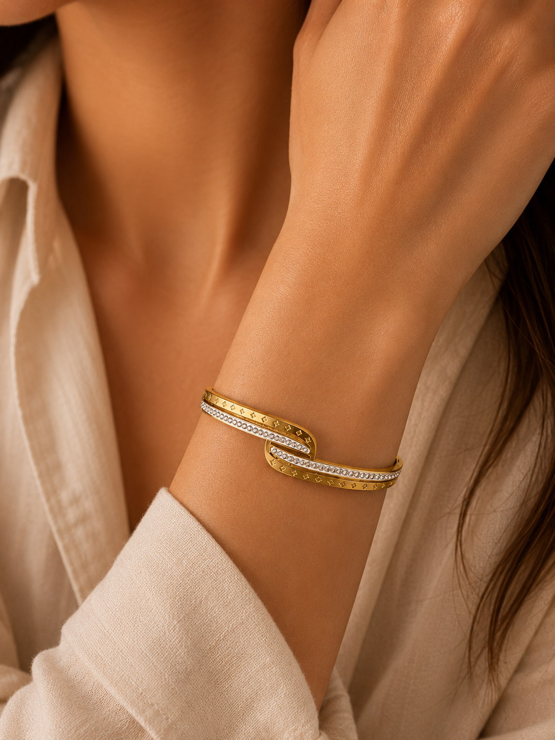 Eternal Twist Bangle